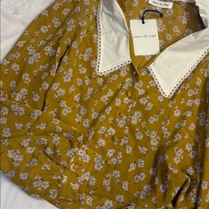 Yellow Floral Blouse with White Collar - TAG NO LONGER ATTACHED